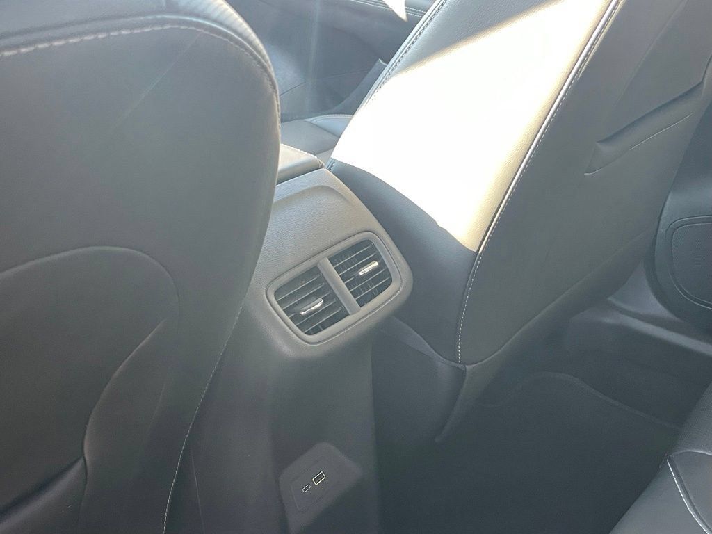 Used 2024 Buick Envision Preferred AWD/4WD image 23