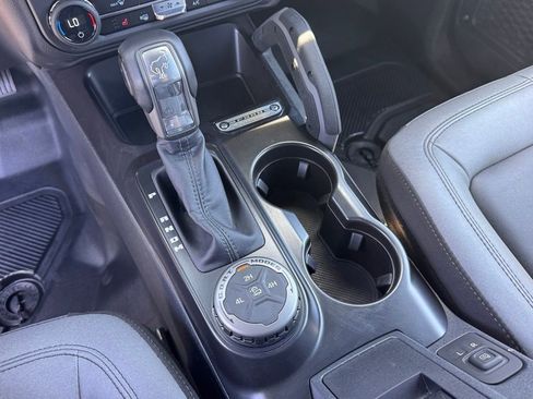 Used 2024 Ford Bronco Big Bend AWD/4WD image 25