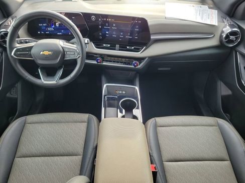 Certified 2025 Chevrolet Equinox LT w/ Convenience Package II AWD/4WD image 15