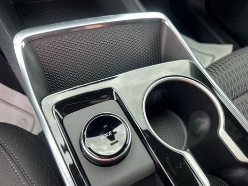 New 2026 Chevrolet Equinox LT w/ Midnight Edition image 25