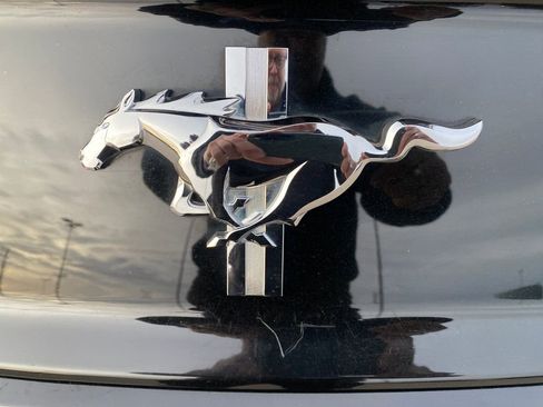 Used 2016 Ford Mustang Coupe image 29