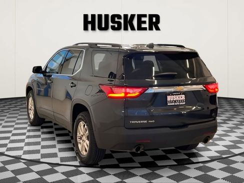 Used 2021 Chevrolet Traverse LT w/ LPO, Floor Liner Package AWD/4WD image 6