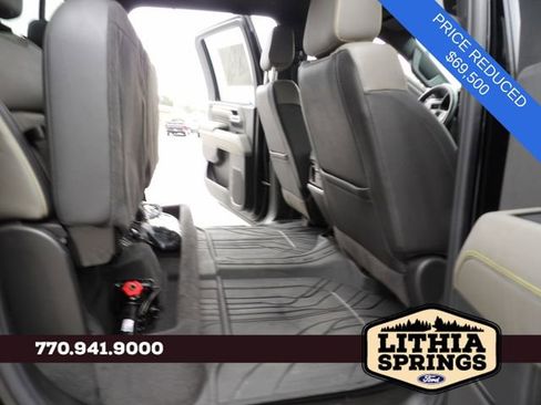 Used 2024 Chevrolet Silverado 2500 ZR2 w/ Technology Package image 31