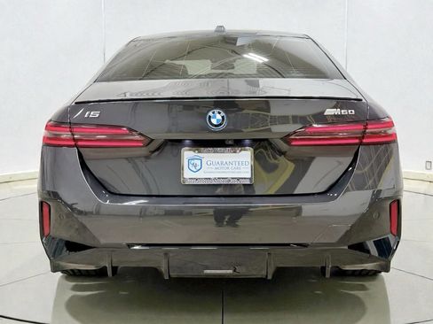 Used 2024 BMW i5 M60 w/ Premium Package image 16