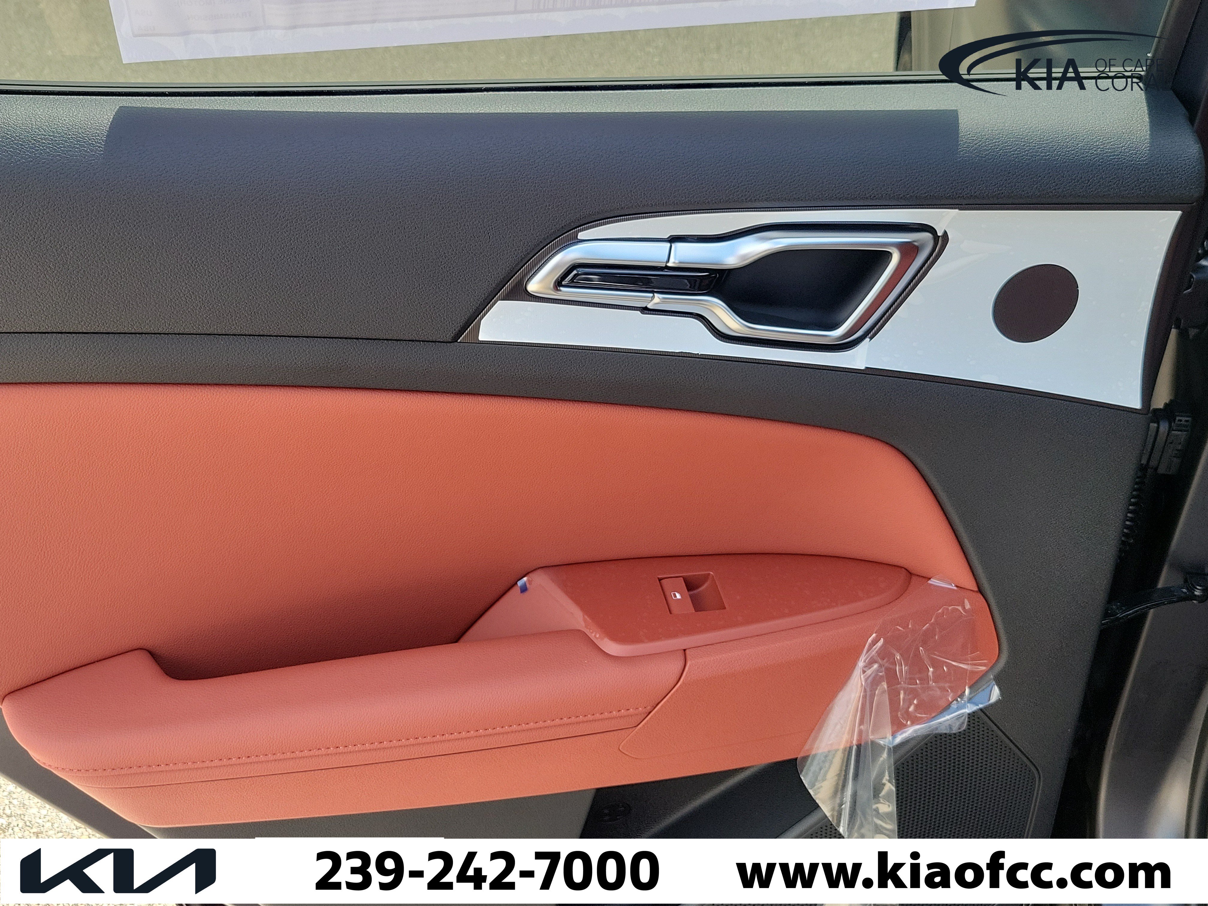 New 2027 Kia Sportage SX FWD image 15