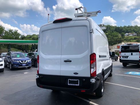 Used 2020 Ford Transit 250 Medium Roof RWD image 5