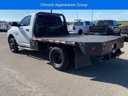 Used 2018 RAM 3500 Tradesman w/ Chrome Appearance Group AWD/4WD image 4