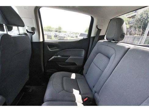 Used 2020 Chevrolet Colorado W/T w/ WT Convenience Package AWD/4WD image 12