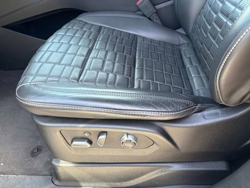 Used 2024 Cadillac Escalade V image 22