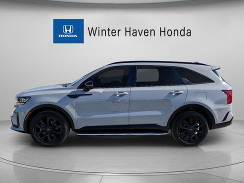 Used 2023 Kia Sorento SX image 5