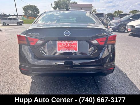 Used 2022 Nissan Altima 2.5 SV FWD image 5