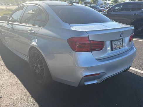 Used 2018 BMW M3 CS image 4
