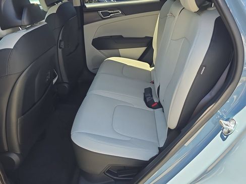 New 2026 Kia Sportage EX AWD/4WD image 17