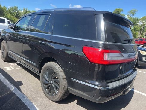 Used 2021 Lincoln Navigator Reserve AWD/4WD image 3