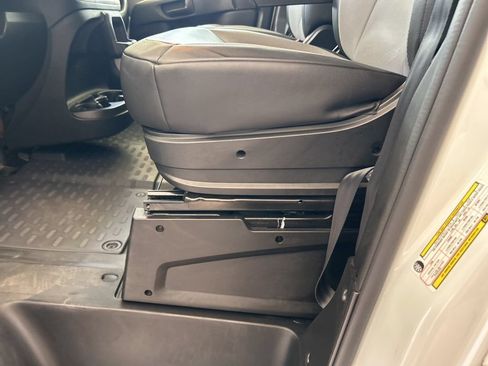 Used 2025 RAM ProMaster 2500 w/ Convenience Group FWD image 43