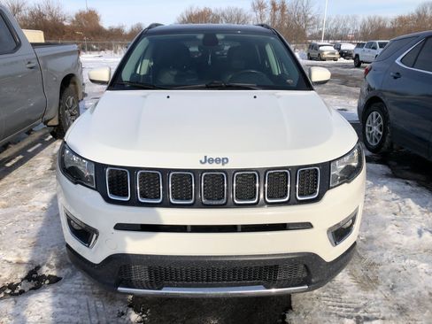 Used 2018 Jeep Compass Limited image 2