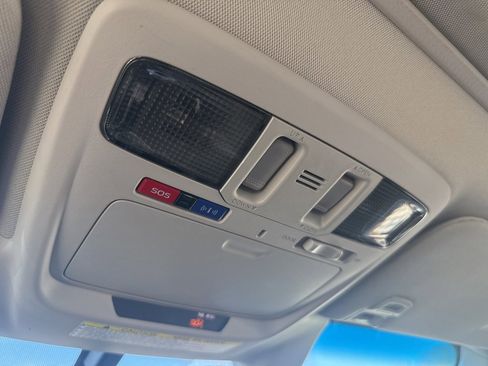 Used 2019 Subaru Legacy 3.6R Limited image 17