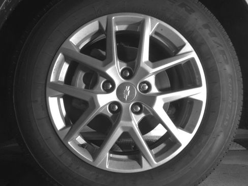Used 2023 Chevrolet Equinox LT AWD/4WD image 10