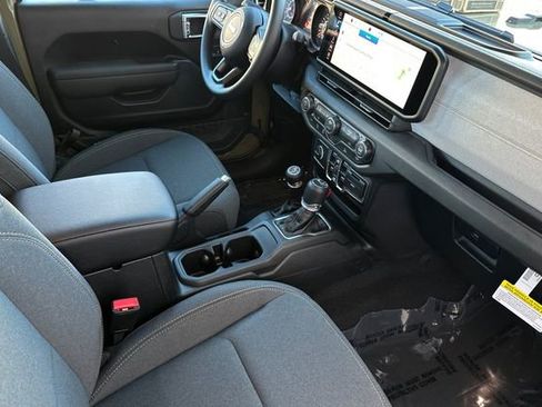 New 2026 Jeep Gladiator Sport image 14