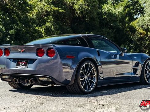 Used 2013 Chevrolet Corvette ZR1 w/ 3ZR Preferred Equipment Group RWD image 6