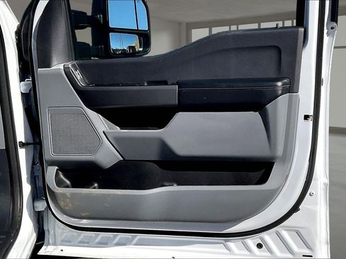 Used 2025 Ford F250 XLT image 28