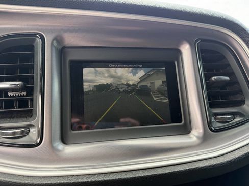 Used 2019 Dodge Challenger SXT RWD image 17
