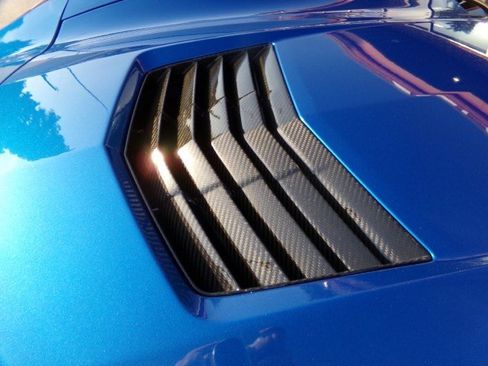 Used 2015 Chevrolet Corvette Stingray Coupe w/ 3LT Preferred Equipment Group RWD image 9