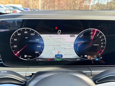 Used 2024 Mercedes-Benz GLE 450e 4MATIC image 10