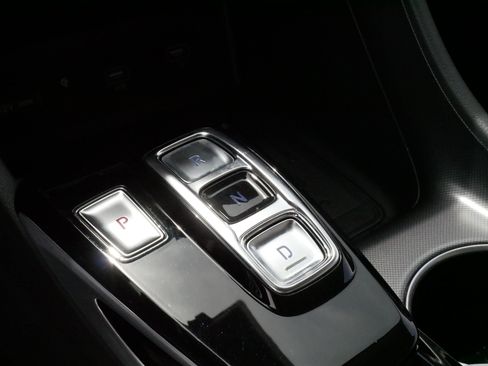 Used 2022 Hyundai Sonata Limited FWD image 24