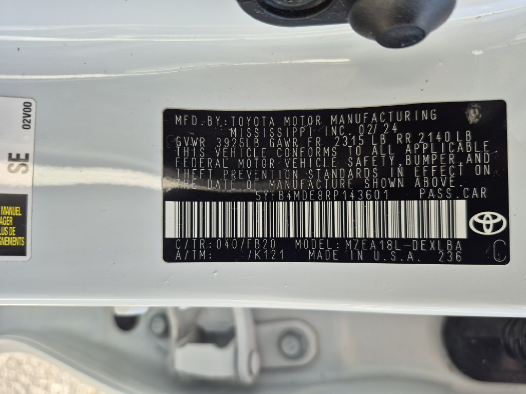 Used 2024 Toyota Corolla LE FWD image 25