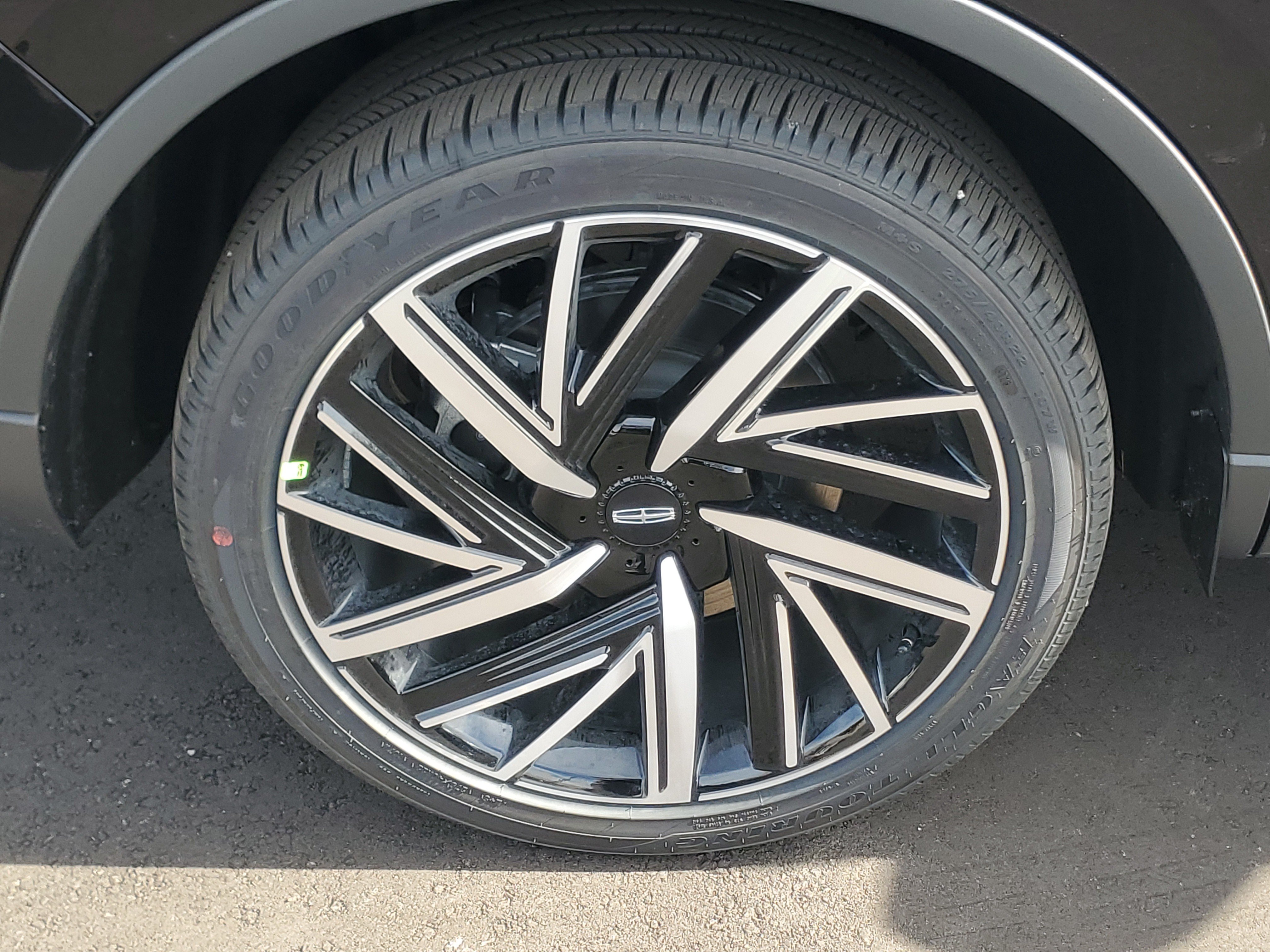 New 2027 Lincoln Aviator Reserve AWD/4WD image 5