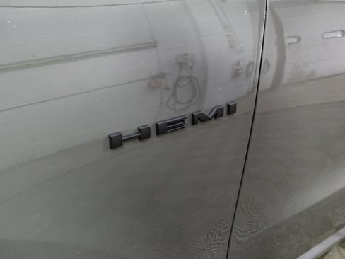 Used 2025 Dodge Durango R/T w/ Blacktop Package AWD/4WD image 7