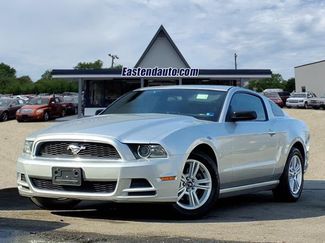 Used 2014 Ford Mustang Coupe video 1