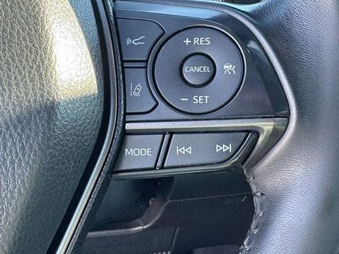Used 2023 Toyota Camry XSE image 19