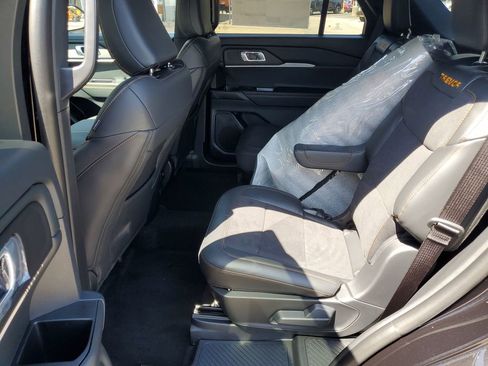 New 2026 Ford Explorer Tremor w/ Tremor Convenience Package image 32