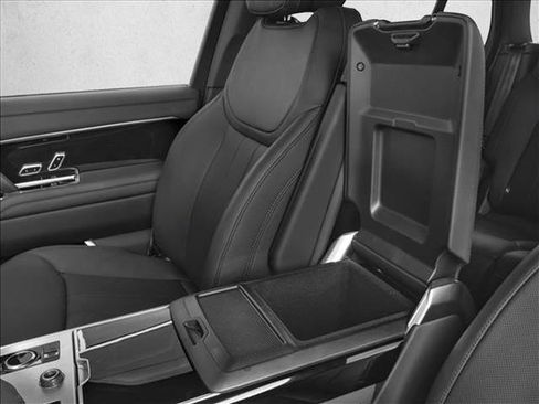 New 2026 Land Rover Range Rover SV AWD/4WD image 10