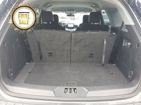 Used 2022 Ford Explorer XLT w/ Equipment Group 202A image 20