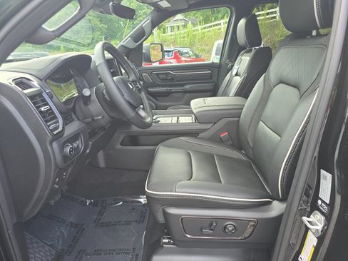 New 2026 RAM 1500 Limited w/ Night Edition AWD/4WD image 4