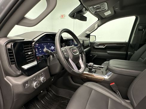 Certified 2026 GMC Sierra 1500 Elevation w/ Elevation Premium Package AWD/4WD image 27