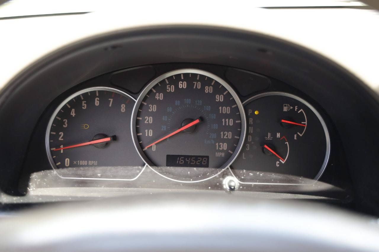 Used 2004 Suzuki XL7 2WD image 26