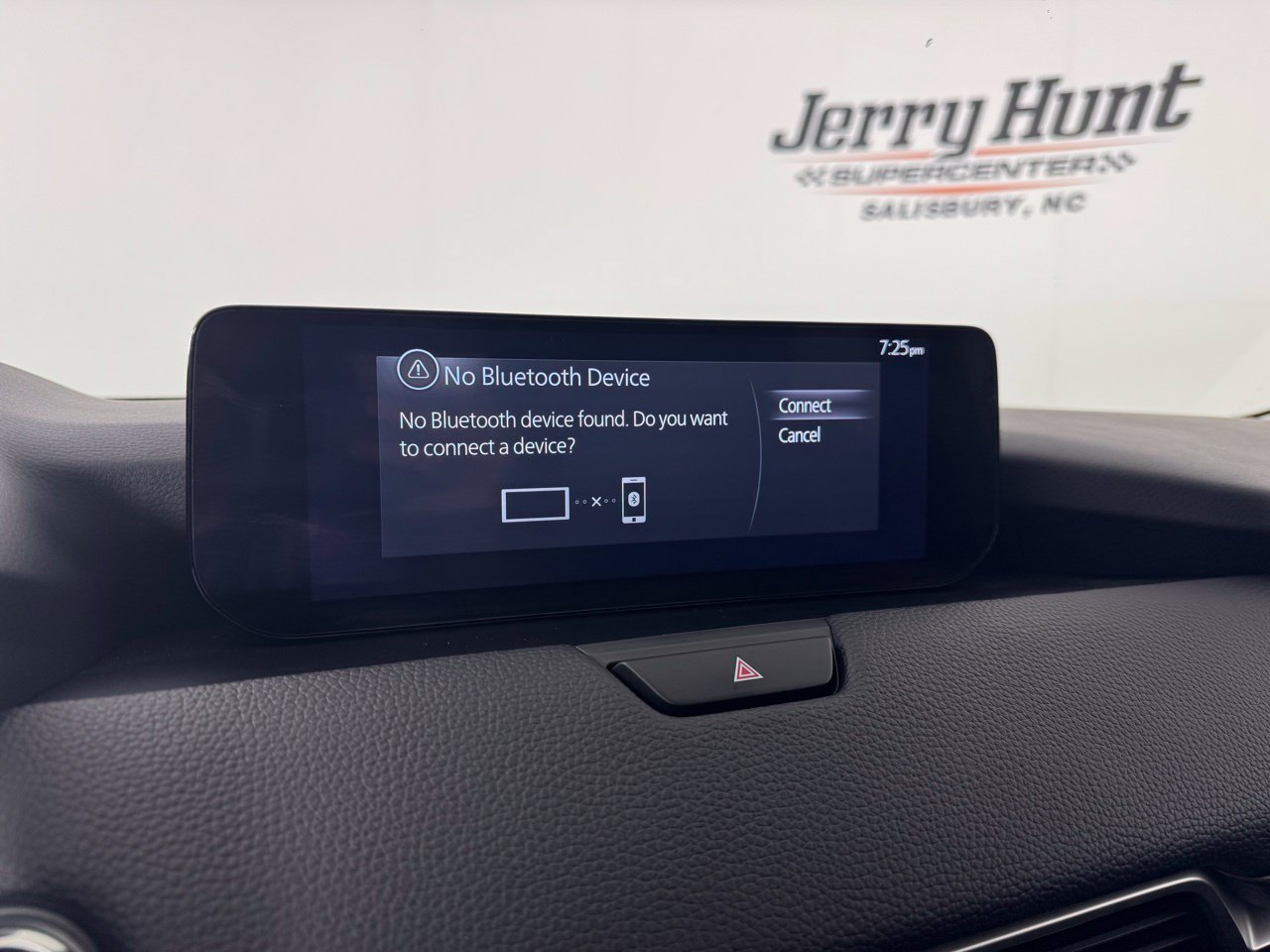 Used 2024 MAZDA CX-90 Plug-In Hybrid w/ Preferred AWD/4WD image 22