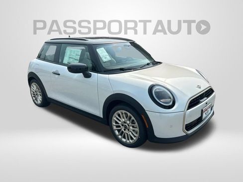 New 2026 MINI Cooper 2-Door Hardtop FWD image 3