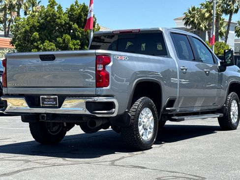 Used 2025 Chevrolet Silverado 3500 LT AWD/4WD image 5