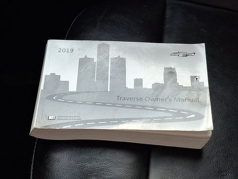 Used 2018 Chevrolet Traverse LT w/ LPO, Floor Liner Package image 25