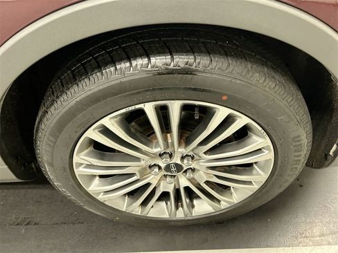 Used 2017 Lincoln MKX Reserve image 8