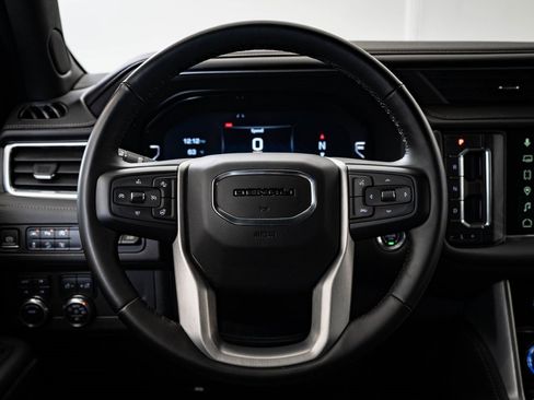 Used 2023 GMC Yukon Denali w/ LPO, Floor Liner Package image 44