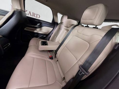 New 2026 Lincoln Corsair Premiere FWD image 25