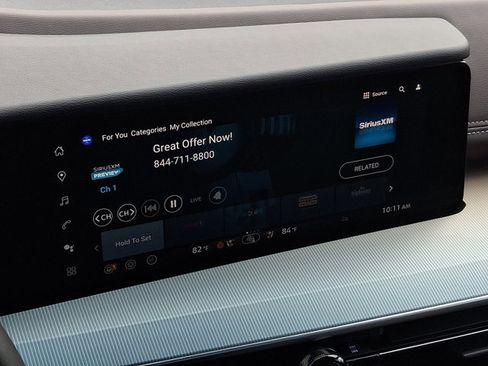 Used 2025 Nissan Murano Platinum w/ Cargo Package image 18