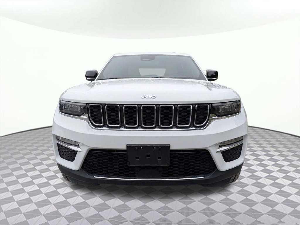 Used 2024 Jeep Grand Cherokee Limited 4xe AWD/4WD image 8