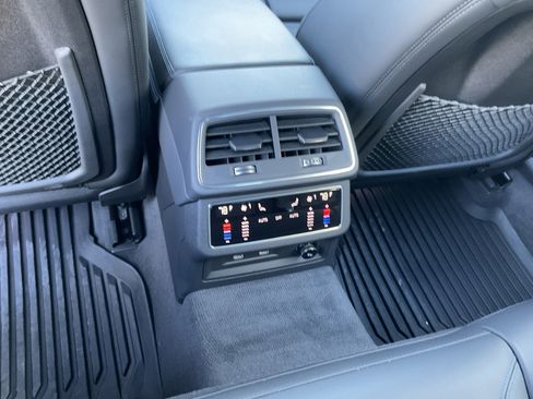 Used 2025 Audi RS 7 Performance image 25